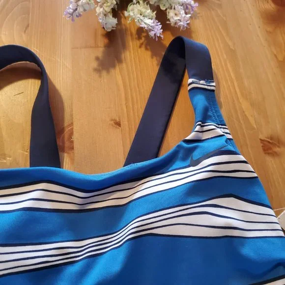 Women's Nike Wave-Stripe V-Back Tankini Top  Size S - Picture 6 of 11